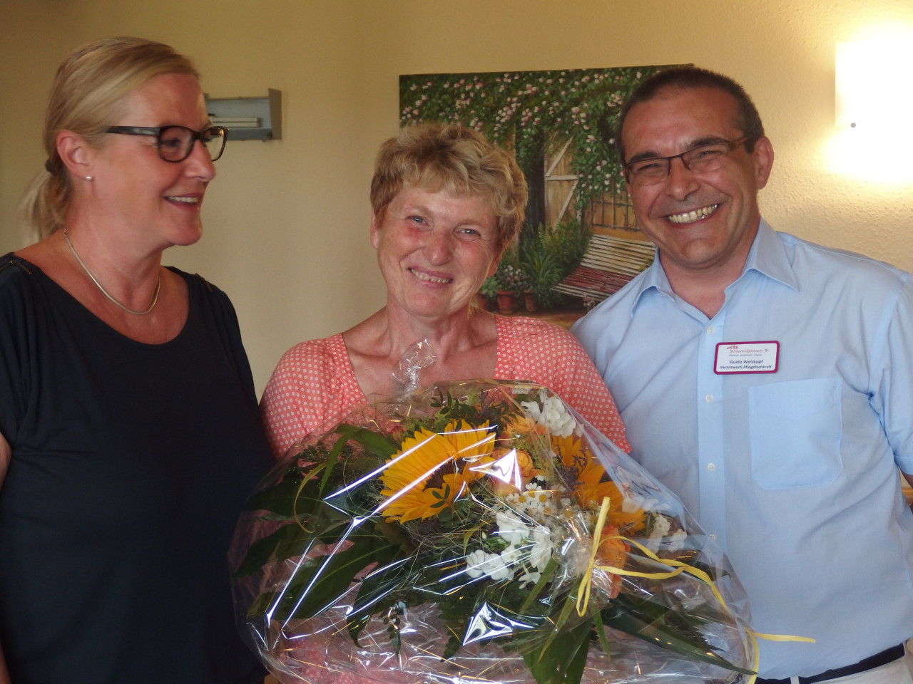 v.l.n.r Ingrid Bergmann (Hausleitung), Elke Werner, Guido Weiskopf (PDL)